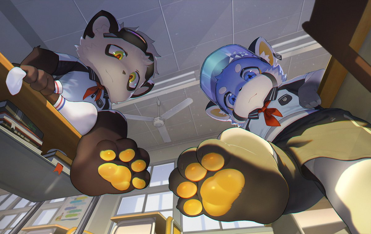 新来的，享受完这顿就知道这里谁是老大了吧😈😈😈
<a href="/shuiyuan_qs/">清纯水源</a> 

🎨：<a href="/dinopoco/">Dinopoco</a>