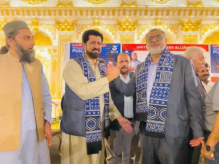 Faraznoonsdp's tweet photo. چیئرمین سرائیکستان ڈیموکریٹک پارٹی رانا محمد فراز نون کا پاکستان انجینئرنگ کونسل کے امیدوار انجینئر سید اشفاق حسین شاہ اور انکے پورے پینل کی حمائت کا اعلان ۰
#pecelections2024 #PEC #RanaFarazNoonSDP #SDP #SDPupdates. https://t.co/MaXS3czemr