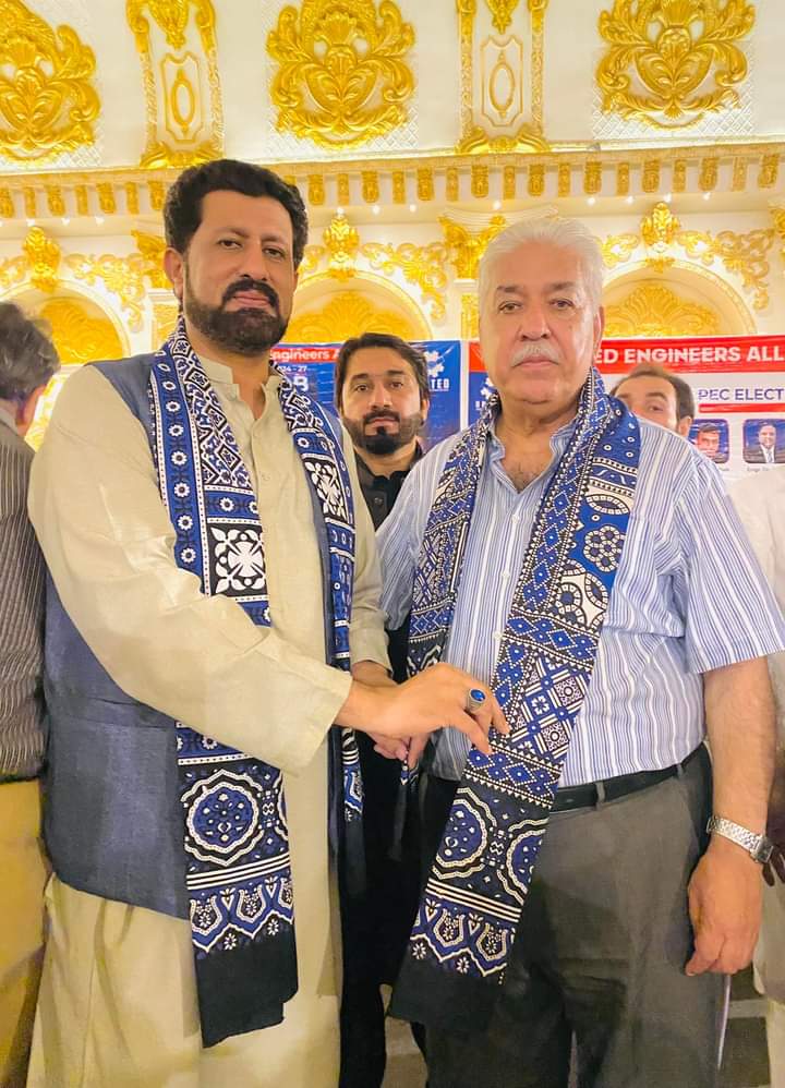 Faraznoonsdp's tweet photo. چیئرمین سرائیکستان ڈیموکریٹک پارٹی رانا محمد فراز نون کا پاکستان انجینئرنگ کونسل کے امیدوار انجینئر سید اشفاق حسین شاہ اور انکے پورے پینل کی حمائت کا اعلان ۰
#pecelections2024 #PEC #RanaFarazNoonSDP #SDP #SDPupdates. https://t.co/MaXS3czemr