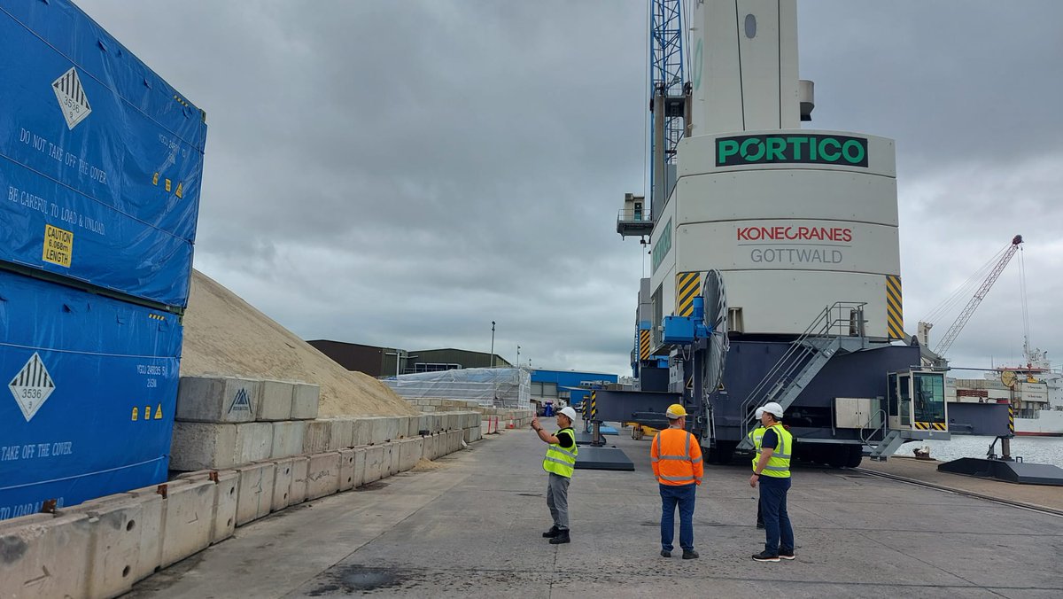 Lysander Shipping bringing power to Britain. 

66 x battery units imported to Portsmouth. Check full story below ⬇️
lysandershipping.com/umbraco/previe…