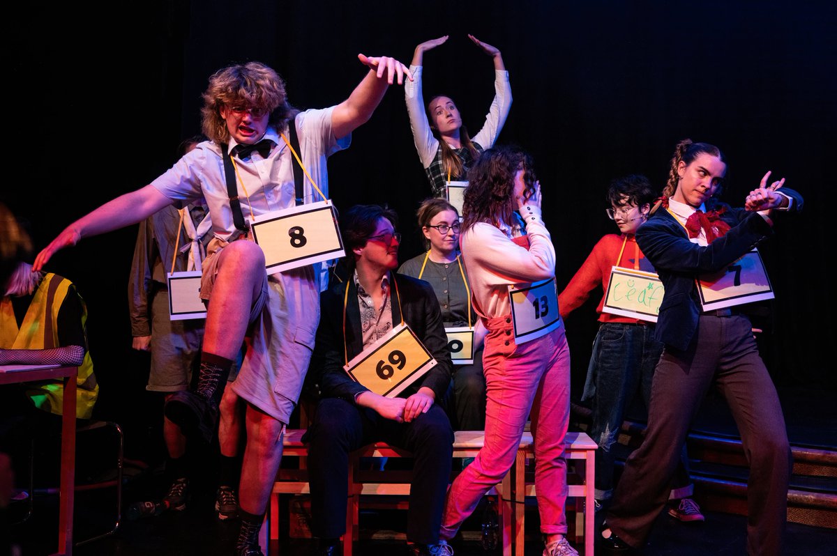 EUSOG's tweet image. Ready for our third last performance 🎩✨

The 25th Annual Putnam County Spelling Bee
🗓️ 2nd-10th August
📍 Paradise in Augustine’s
🎟️ tickets.edfringe.com/whats-on/25th-…

📸 Andrew Morris

#edfringe #unleashyourfringe #paradisefringe #paradisegreen #edinburgh #musical #theatre