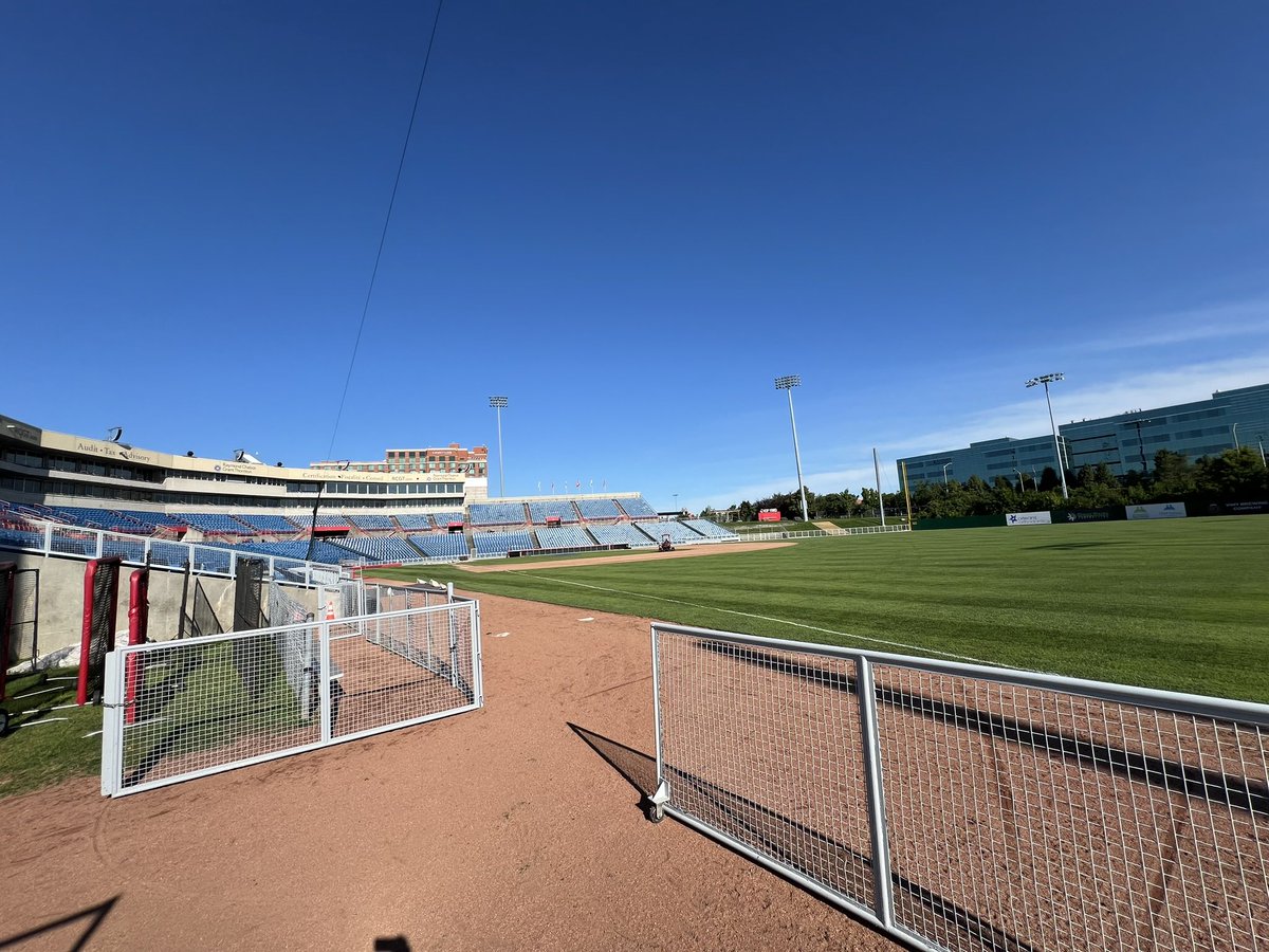 Ian Grove tweet media