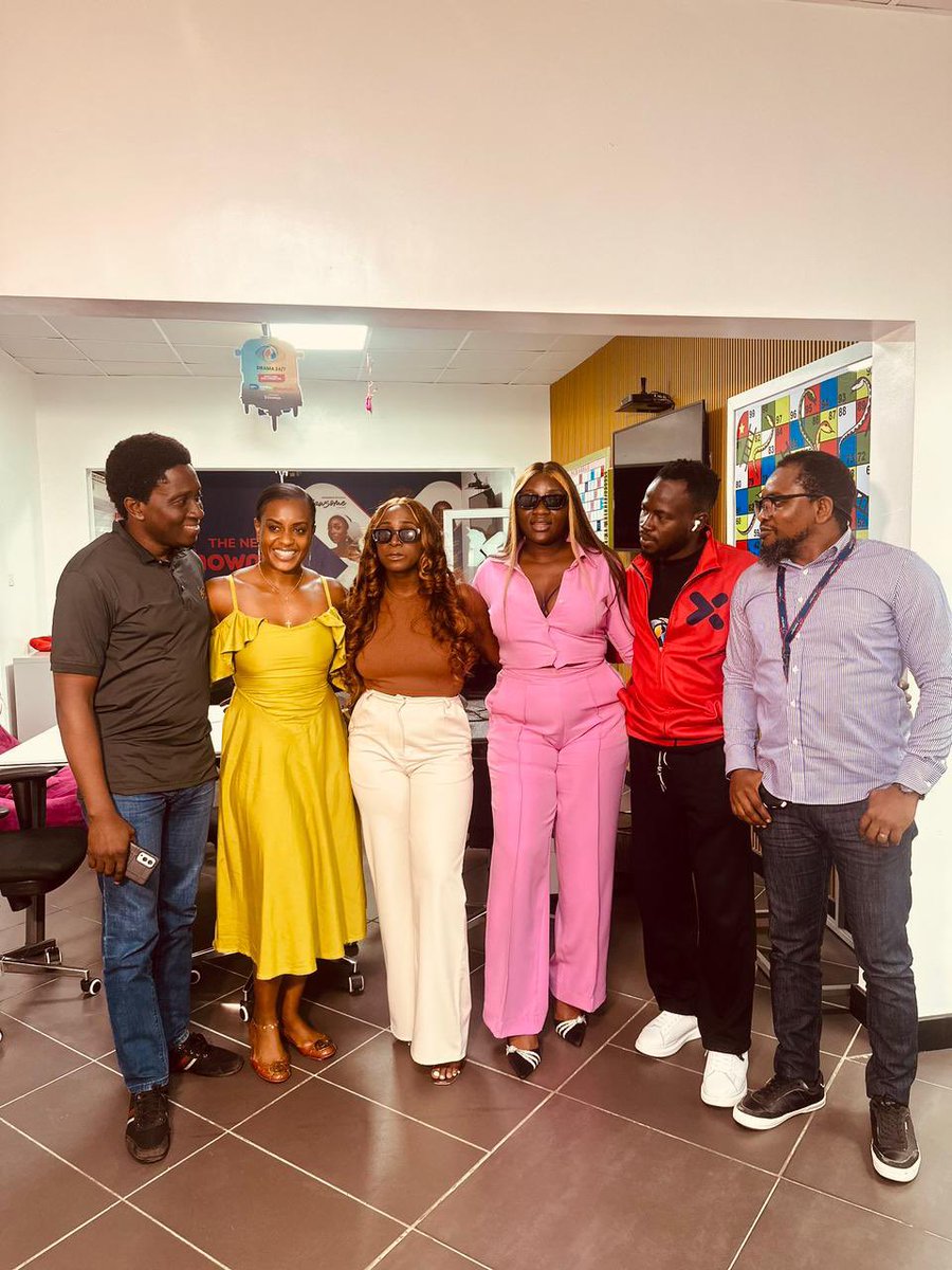 thedamigold's tweet photo. An amazing time meeting with the team at @ShowmaxNG today!
Thank you so much for the love ❤️❤️
#bbnaija2024 #showmaxnaija #chefgold #teamtami https://t.co/nZLhDoLpn9