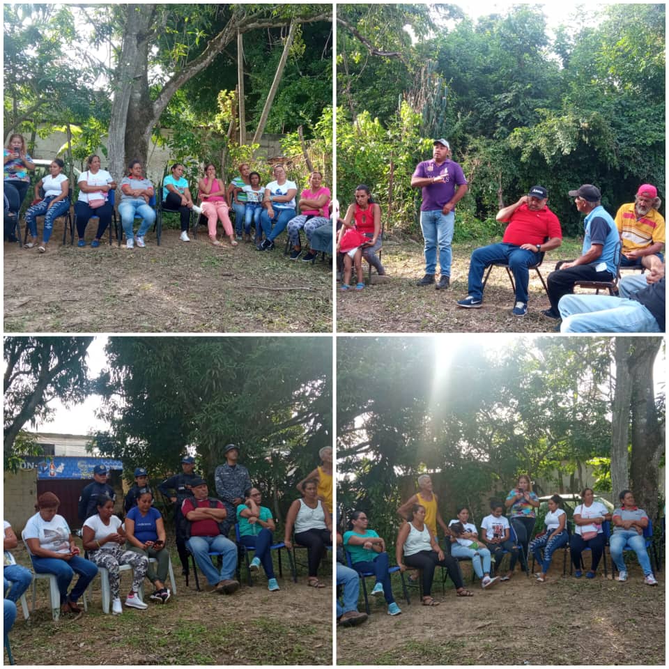 VFlorelix's tweet photo. En La Piedra, Municipio Peña, las adyacencias de @YAR21Lp comunidad se organiza y realiza asamblea informativa sobre el proceso de elección presidencial y la insistencia de la derecha en desconocer los resultados.

#PuebloSonrienteYEnPaz
¡Vamos!
@Gabrielasjr
@LarosaInfove https://t.co/2P0z0pGngL