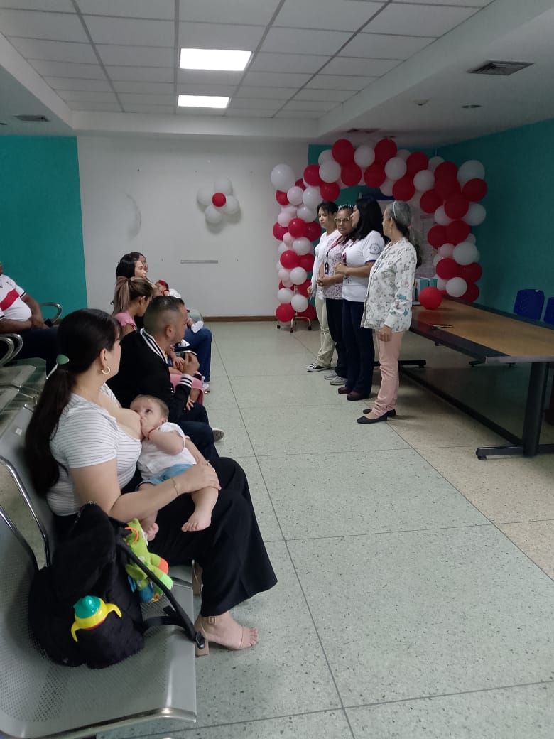 #Enterate. En el marco de la Semana  Mundial de la Lactancia Materna, se cumplió lactogrado y tetratlón, a las madres lactantes en el Hospital Materno Infantil " Dr.Samuel Dario Maldonado", del Municipio Barinas.
#JuntosPorCadaLatido
#MPPS