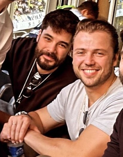 miiiraa17's tweet photo. GenTol olur gibi skdnjdbdh
- #TolgaSaritaş #GencoÖzak #GenTol https://t.co/HtQjwHfjQH