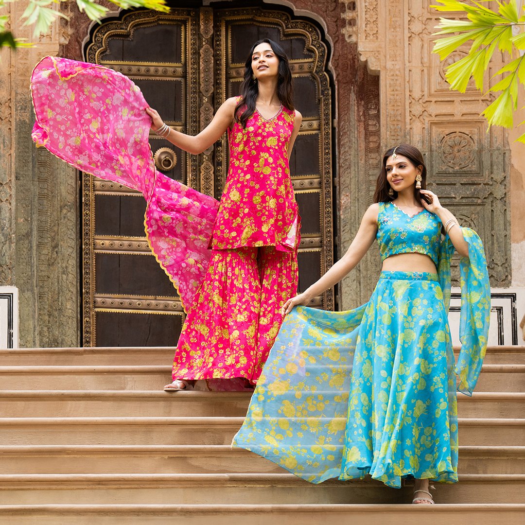 WforWoman's tweet photo. Celebrate the eternal bond in style. β¨
Delve into the vibrant world of fashion this Raksha Bandhan with our new festive collection.
Link: https://t.co/P233hIECSd
#Rakhi #WforWoman #FestiveSeason #RakshaBandhan #festivecollection #rakhicollection #sequinnedoutfit #NewCollection https://t.co/I62w3MTq5b