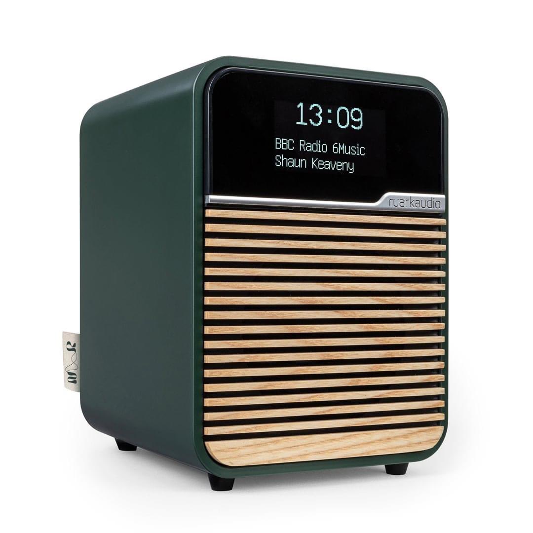 ruarkaudio's tweet photo. Introducing the new Pine Green R1 MK4 in #collaboration with @nordoffrobbins , the UKโs largest music therapy charity.
https://t.co/PAcxrubewP
Get #ConnectedToMusic.
๐ A donation to the #charity will be made for every one of the #limitededition R1 Mk4 radios sold. ๐ https://t.co/FJaxfV9qaX