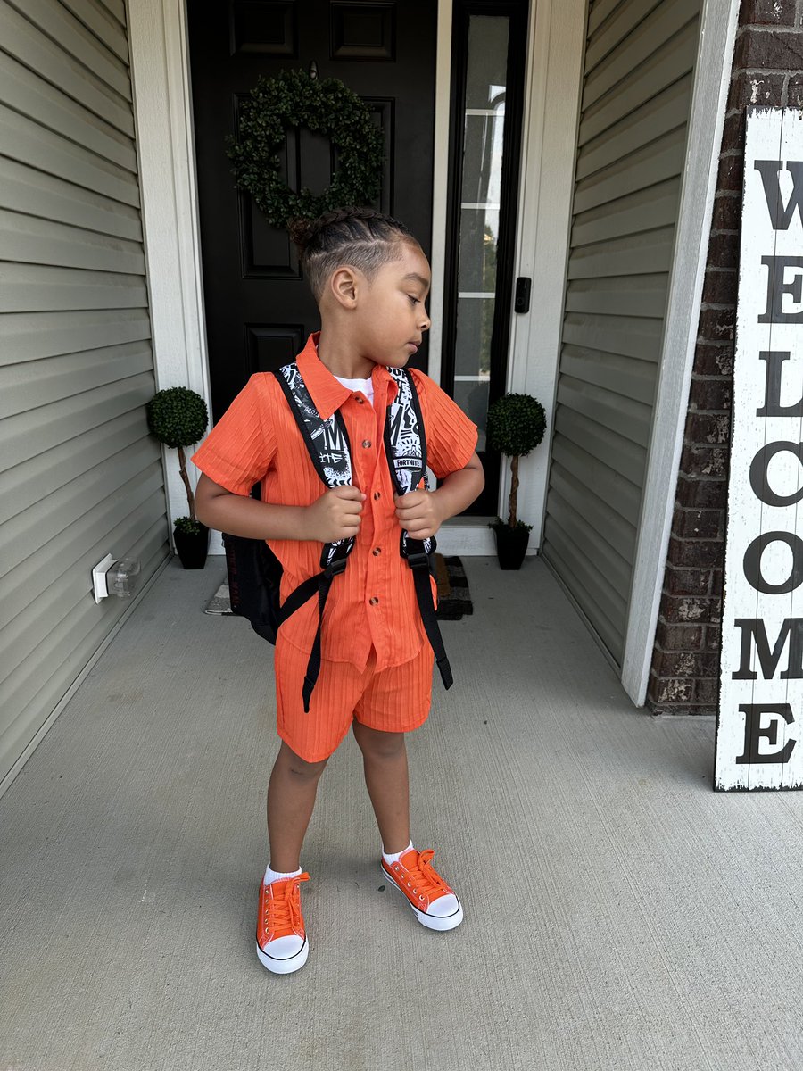 Sloow_Burn's tweet photo. My boy is ready for the 1st grade 🧡 https://t.co/bPTlDuwgWm