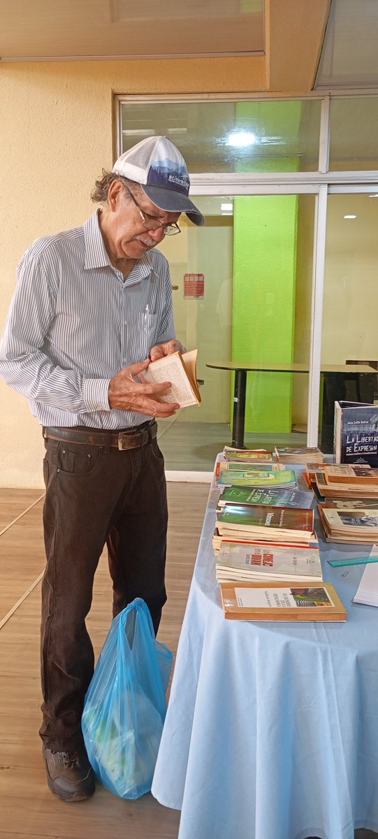 💚El Dpto. de Promoción de Salud dió apertura a un espacio de lectura para afiliados, beneficiarios y trabajadores de la Unidad Ipasme Ciudad Bolívar. Dicha actividad contó con la participación de la Directora y su equipo de trabajo. 

#PuebloSonrienteYPaz
<a href="/NicolasMaduro/">Nicolás Maduro</a>