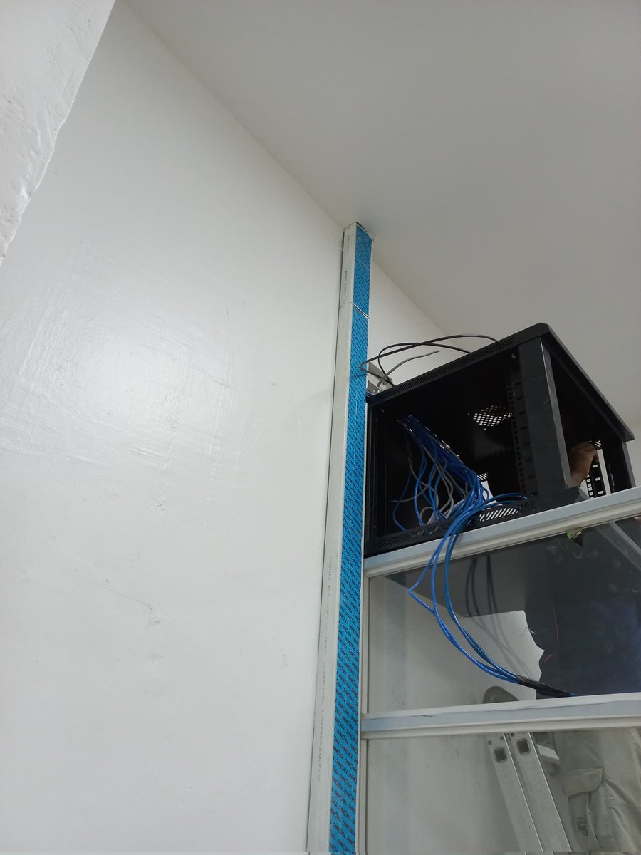 NectereS's tweet photo. Camera and Networking Work. #LifeTimeSolutions https://t.co/zpWD3dDpmX