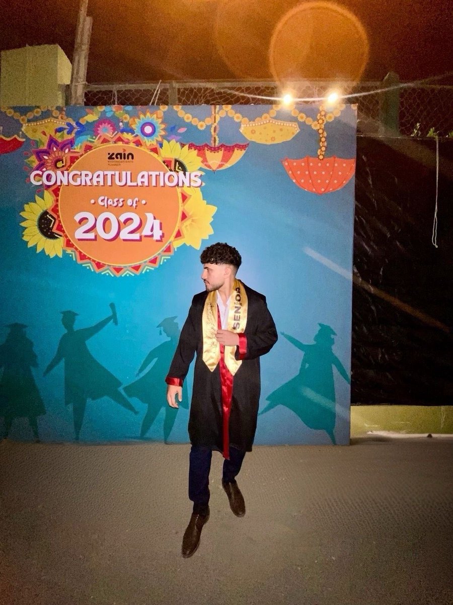 ur fav graduated 🎓🤍