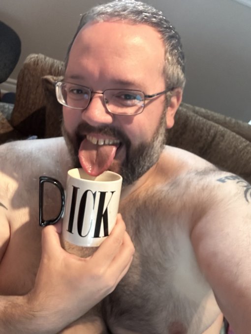 Mugging for the camera  🐻🧸😈❤️&zwj;🔥😜👅  You can see the whole photo set -- and more! -- on my OnlyFans&hellip;just