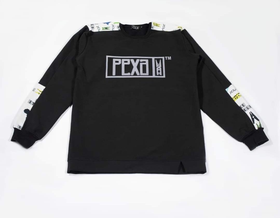 Pexa_brand's tweet photo. Wrap yourself in cozy comfort with our latest collection of stylish sweaters! 
Visit our Online Store at https://t.co/RFW8cxOlhF for more merchandise

Delivery: Nation Wide
Order: 0607744507

#Pexa  #HangWithTheBest #RIPConnieChiume #RIPMosheMphahlele #ChidimmaAdetshina https://t.co/P34Ne7ucS5