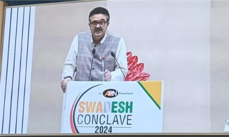 apnlivehindi's tweet image. Swadesh Conclave 2024 Live: &apos;ब्रांड भारत&apos; एक नामी ब्रांड बन चुका है- नवनीत सहगल, चेयरमैन, प्रसार भारती

 #swadeshconclave2024 #spsinghbaghel #manojtiwari #brandbharat #apnnewshindi #indialegal