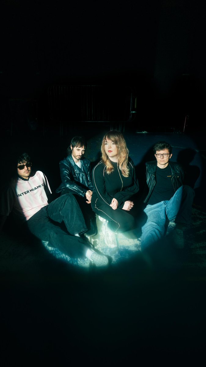 Turquoise tweet media