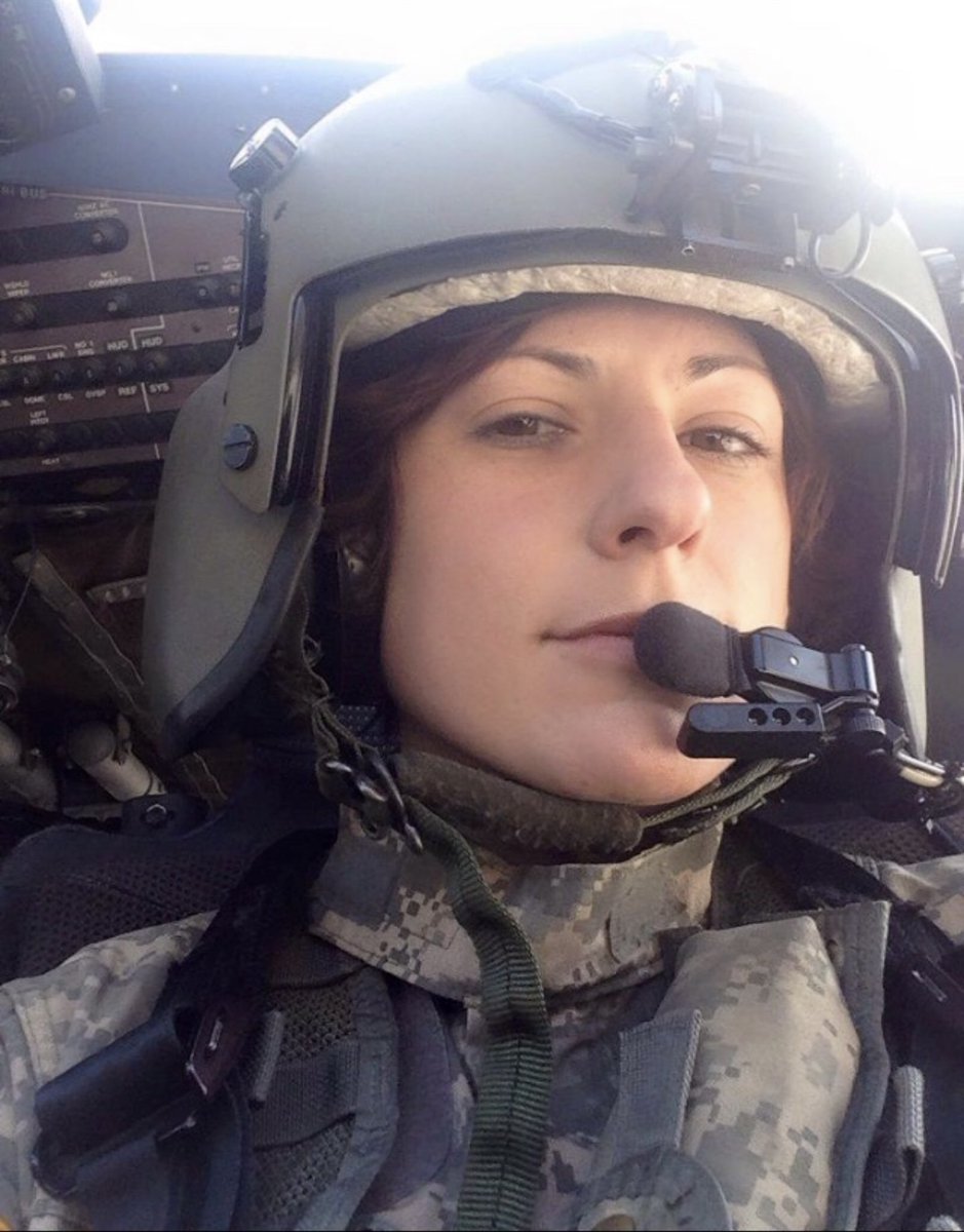 GNormaBee's tweet image. Proud of my bad-ass daughter-in-law not being Tim Walz in the driver’s seat of a Blackhawk! 
#NotBeingTimWalz