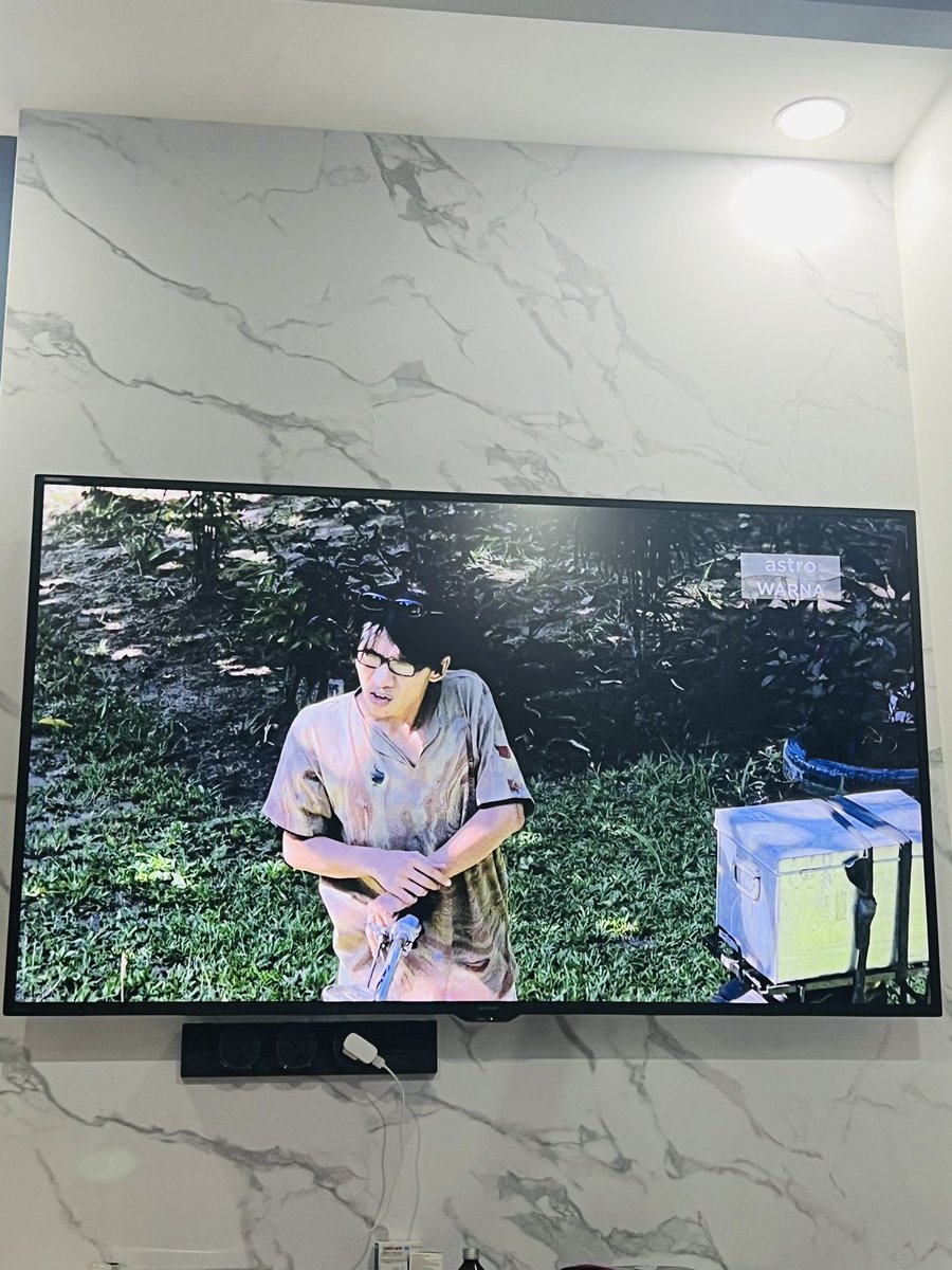 chex1204's tweet photo. Memang kpi astro ni seminggu sekali kena tayang man laksa ke? Penat la heh macam takde cerita lain! https://t.co/1WAFsJPfFd