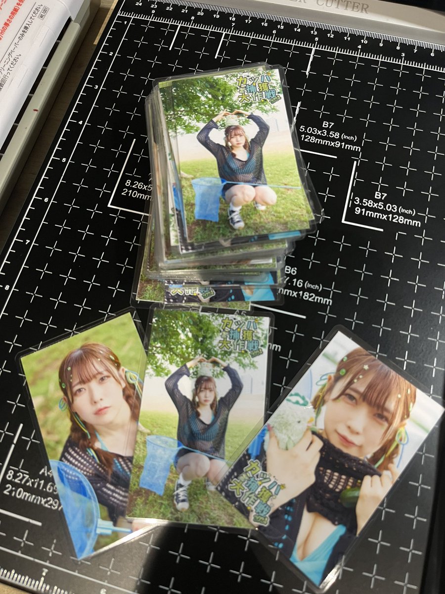 ui_hinagata's tweet photo. グッズ作ってきた✨✨
シャンパン特典のデカポスター(みずぎ！)
とオリジナルカクテルに付いてくるラミカ♡♡♡♡♡♡♡
日曜楽しみ～( ･ ･̥ )♡ https://t.co/x8zXlgrRYt