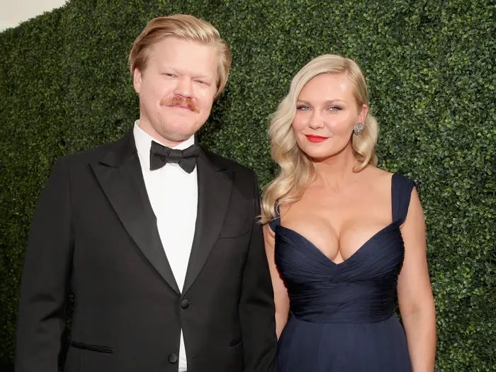 RealCatTyrant's tweet photo. @nbcsnl With Steve Martin out, may I present for your consideration the perfect couple to take on the Walzes? https://t.co/a7hYgh4C1f