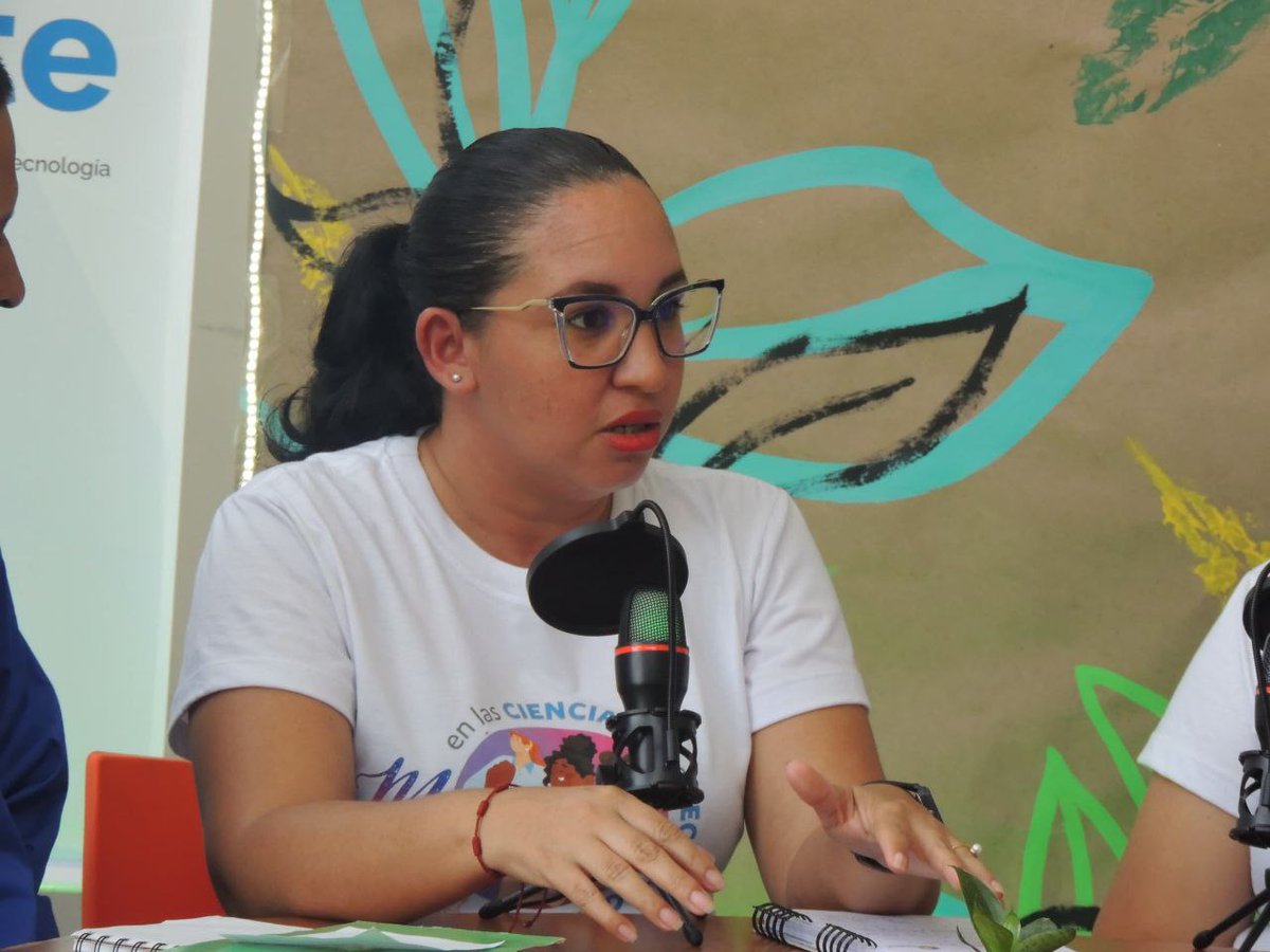 YAR24Us's tweet photo. @InfocentroEnTv nos trae #MujeresEnLaCiencia desde @Fundaciteyara un espacio que promociona el uso y aplicación de la ciencia, la tecnología, la innovación, las STEM…

#PuebloSonrienteYEnPaz
¡Vamos!
@Gabrielasjr
@LarosaInfove
@InfocentroOce
@Migsolorzano https://t.co/mTDrVLVTj6