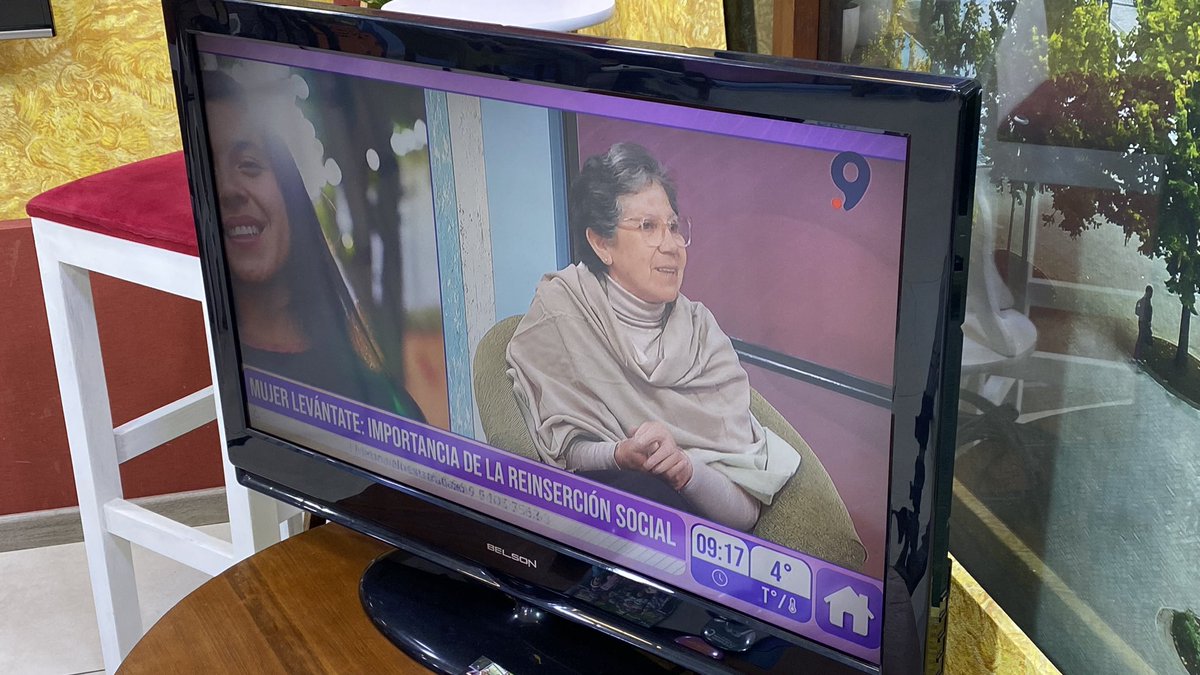 sburgoap's tweet photo. Hoy en @canalregional Matinal Nuestra Casa la Hna. Nelly León “en Chile se encarcela la pobreza” @fmujerlevantate https://t.co/IOcXGEUj71
