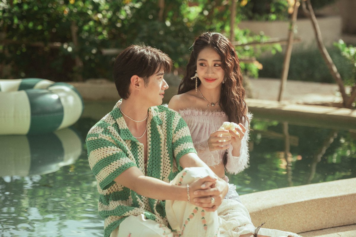 _mindtiya's tweet photo. 🍃🤍✨ #4eveคิดคิด https://t.co/S2rsYfuIPi