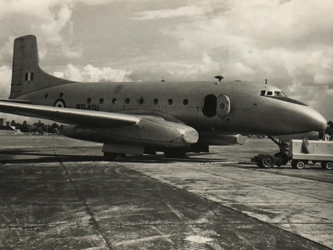 NewarkAirMus's tweet photo. A few more Avro #Ashton photos for @Chaz01BR 
#NAMarchive 
#WB491 
#UniqueInUKatNAM https://t.co/HdA2XD06BQ