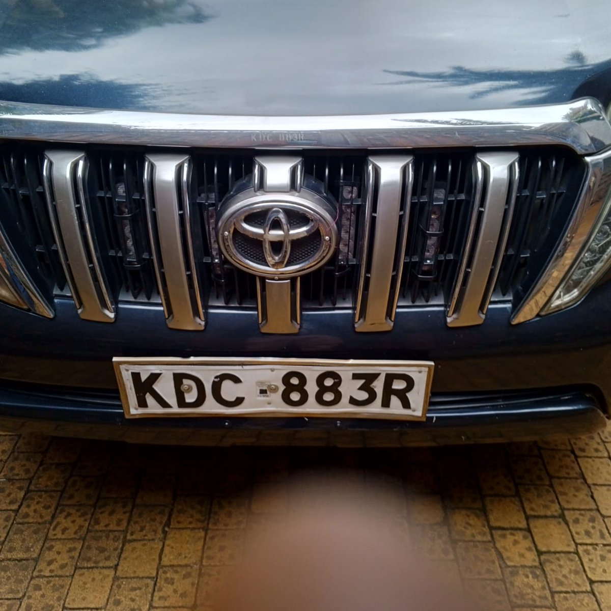FOR THE RECORD

The financier of today's FAILED protest is JIMI WANJIGI.

This evening he attempted to personally distribute money to protesters, police blocked him and he quickly drove off.

Police chased him and he drove towards Muthaiga and on getting at home he quickly ran