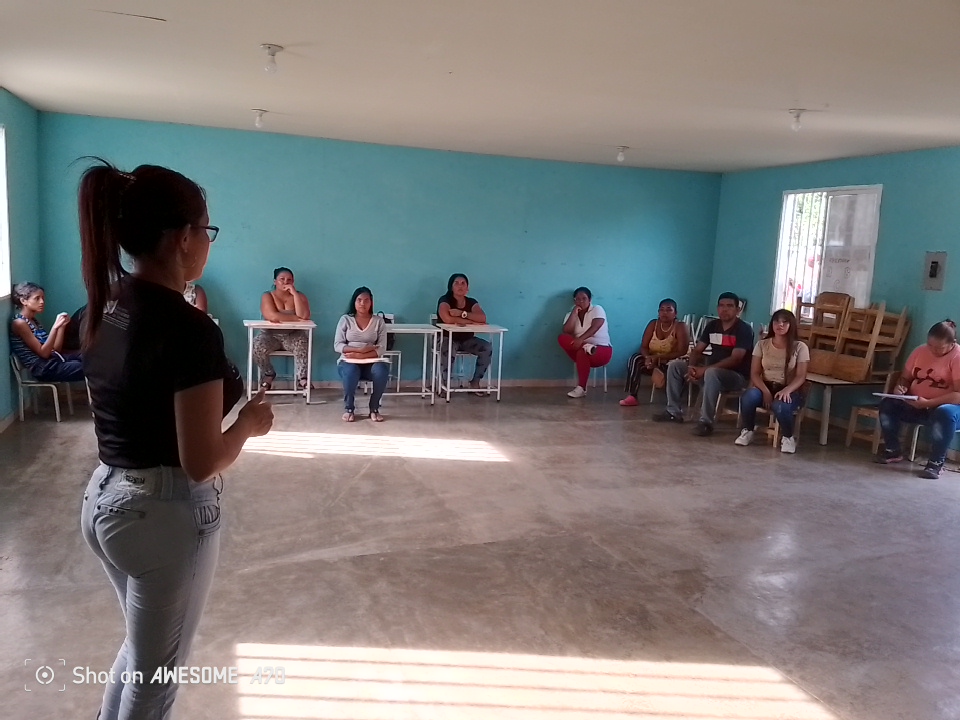 Desde Sabana de Parra nicho de <a href="/YAR17Ja/">Infocentro José Alfonso Daza "YARACUY"</a>, la comunidad debate sobre el proceso electoral venezolano, sus leyes y los recientes resultados, además del comportamiento de la oposición desde 1998.

#PuebloSonrienteYEnPaz
¡Vamos!
<a href="/Gabrielasjr/">Gabriela Jiménez</a>
<a href="/LarosaInfove/">LaRosaInfoVE</a>
<a href="/InfocentroOce/">Infocentro_Vzla3</a>