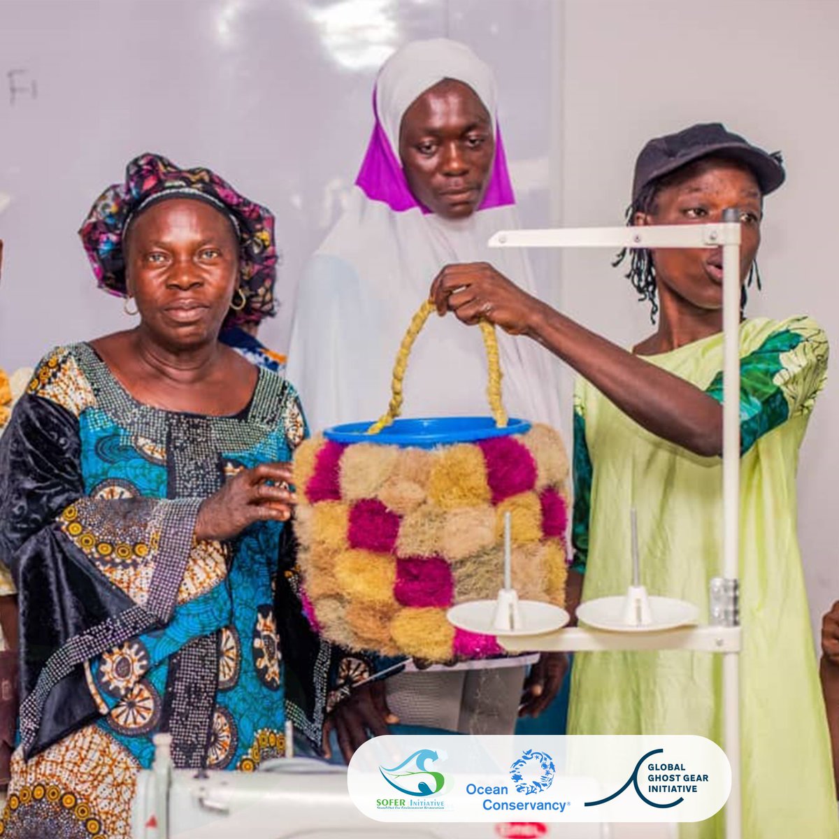 SOFERInit's tweet photo. Empowering the community through education! Experience our Fishing Net Gains Community Training and discover how we're creating sustainable opportunities and strengthening community bonds. 
#SustainableFishing
#CommunityEmpowerment
#EnvironmentalAwareness 
#LocalLeadership https://t.co/7jQ9zTtnQf