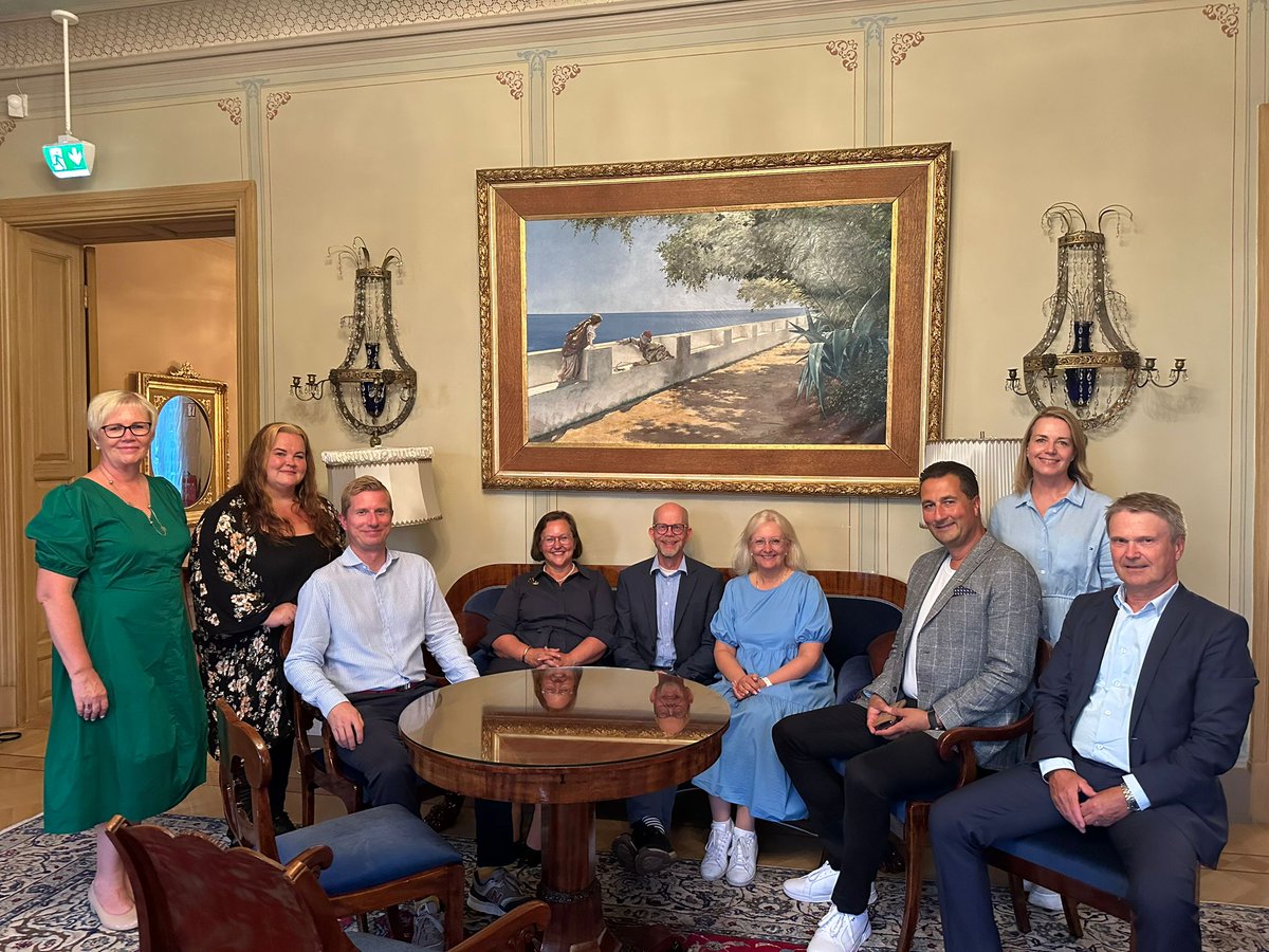 Sain vieraakseni Ammattiosaamisen kehittämisyhdistys AMKEn hallituksen tänne Vaasaan.  #amke #visitvaasa #nyteisada