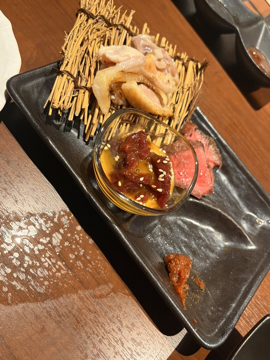 ヴィーガン さん、 びーがん - Search / X