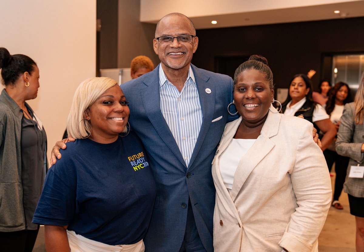 DOEChancellor's tweet image. This week, we kicked off our 2024 Pathways Summer Institute @FutureReadyNYC!
 
The world of jobs and careers is changing, and our schools need to keep up.
 
That’s why we’re ensuring our students graduate with strong skills, a head start, and a strong plan.