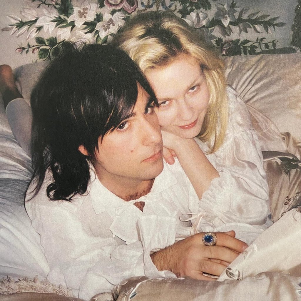 Jason Schwartzman and Kirsten Dunst on the set of Marie Antoinette., image size:1024x1024