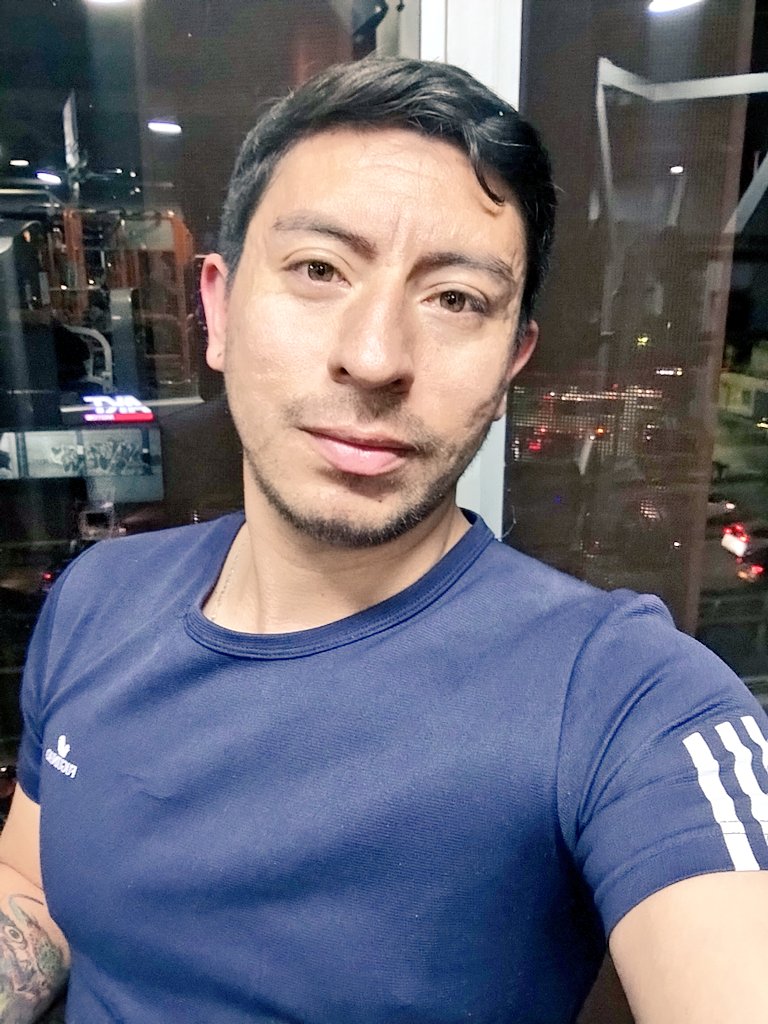 FelipeCruOl's tweet photo. #gym #happy #morning https://t.co/swjQTdVfHt