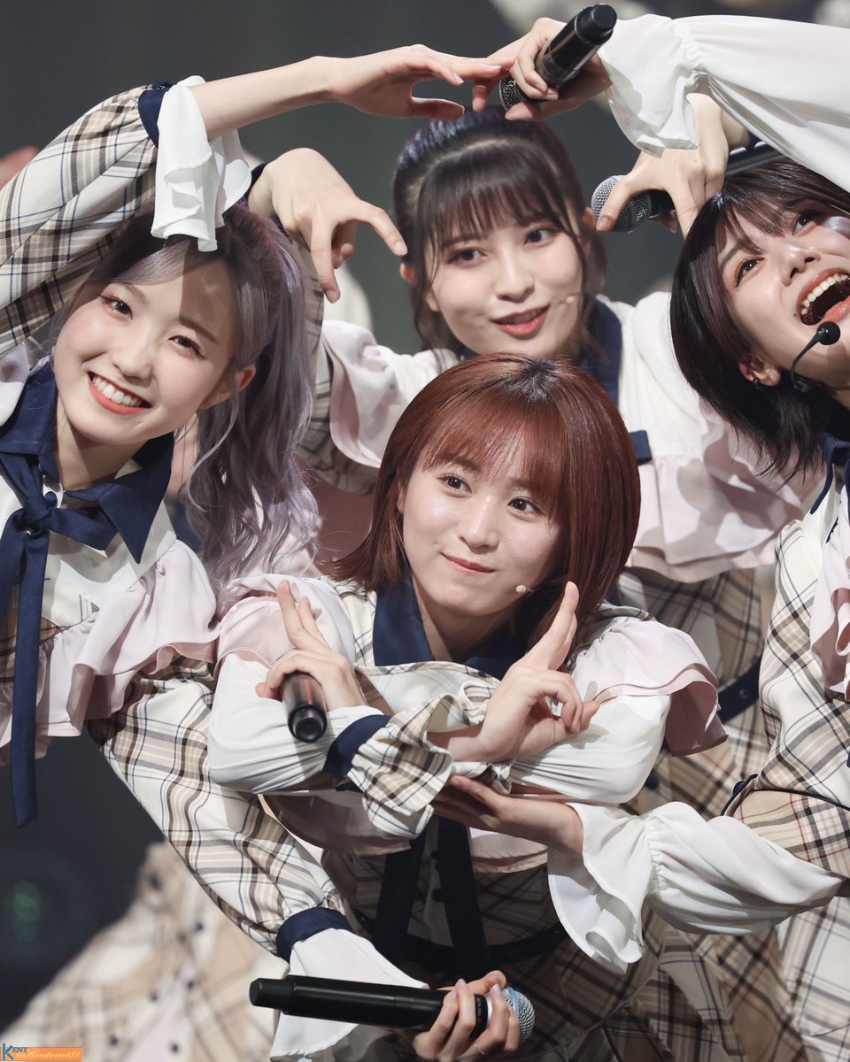 kentone182's tweet image. エイトの日おめでとう🎈🍾

チーム8最高😊😭
#エイトの日 
#AKB48 
#team8 #チーム8