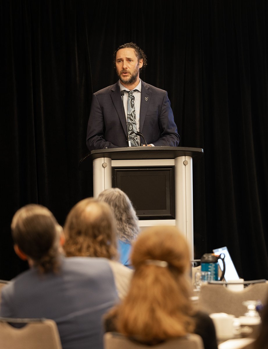 QLFNews's tweet photo. As we share more insights from the Northeastern North America / Turtle Island Landscape Connectivity Summit, here are some impactful remarks made by Jacob Martin-Malus, Sous-ministre adjoint à la Biodiversité, à la Faune et aux Parcs du Québec.

Photo Credit: Audrey Huffman https://t.co/jGenOHbX1a