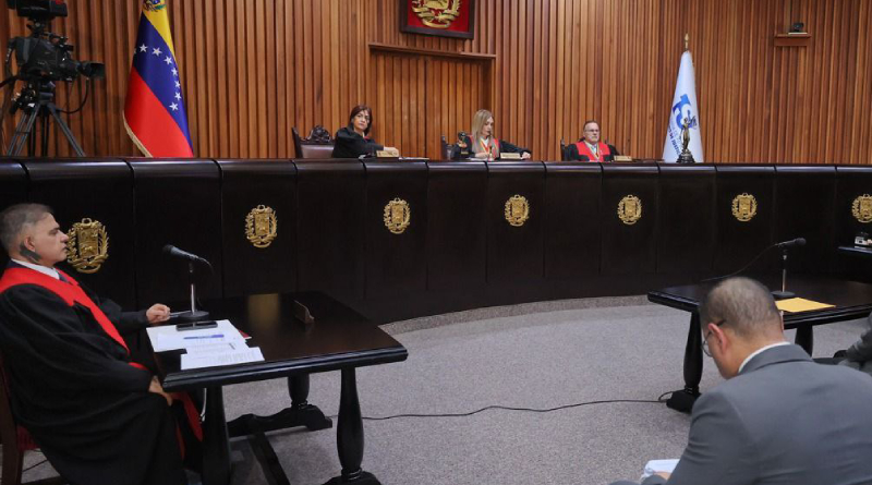 AUDIENCIAS TSJ| Organizaciones políticas comparecen ante Sala Electoral este 08-Ago

#PuebloSonrienteYEnPaz

vtv.gob.ve/organizaciones…