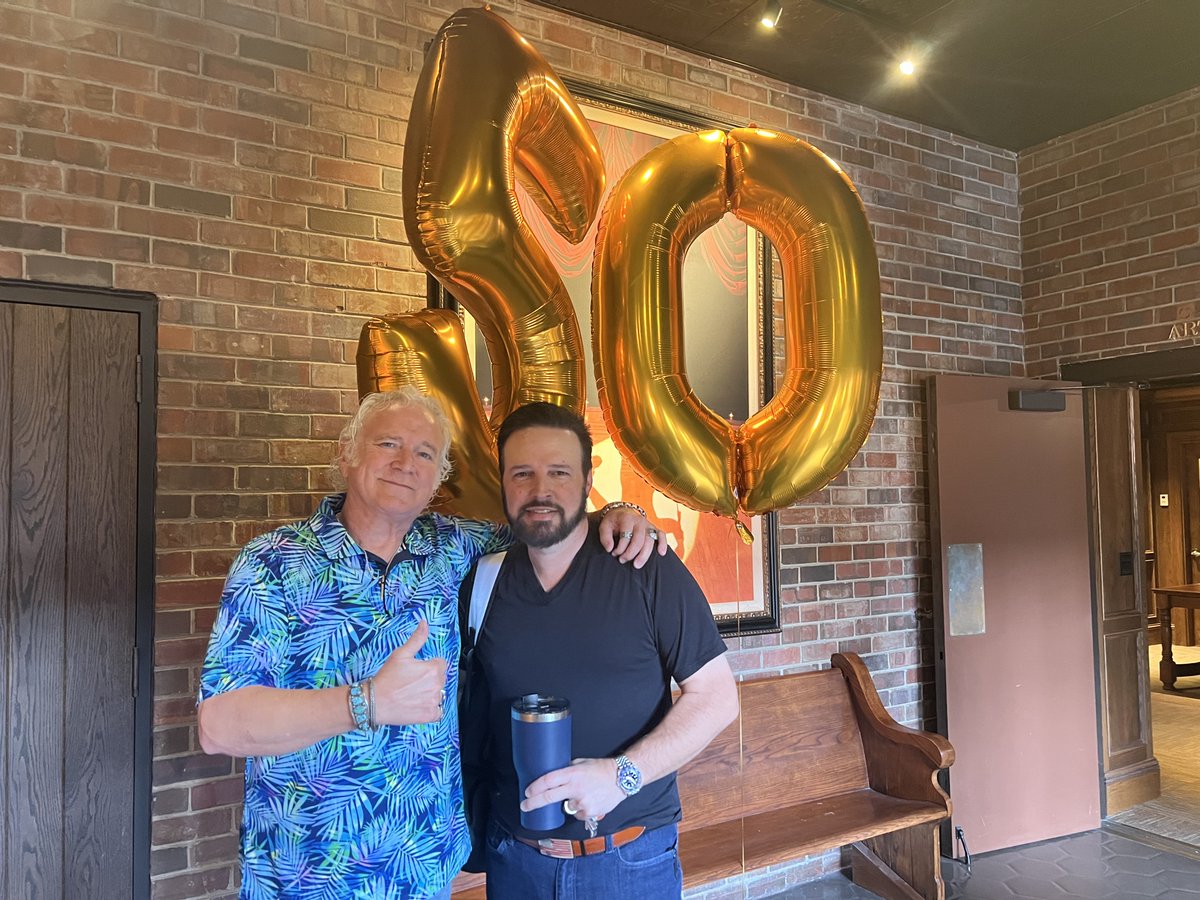 TGrahamBrown's tweet photo. Happy birthday to Mark Wills. He’s one of my best buddies. Check out his show, if you get a chance. He is super good (and funny). Party on, dude!!
#happybirthday #markwills #ido #dontlaughatme #19somethin #shesinlove #oprymember #opryfamily https://t.co/56v414K3ug