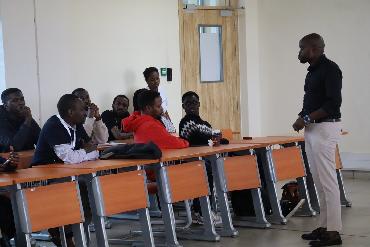 comp_rev's tweet photo. On July 26th, our team took part in the Microsoft Live event at USIU. The event aimed to enlighten and empower students and attendees and showcase the latest in Microsoft technologies. We extend our thanks to everyone who joined us. #MicrosoftLive #TechEvent https://t.co/kQGyF1Z16M