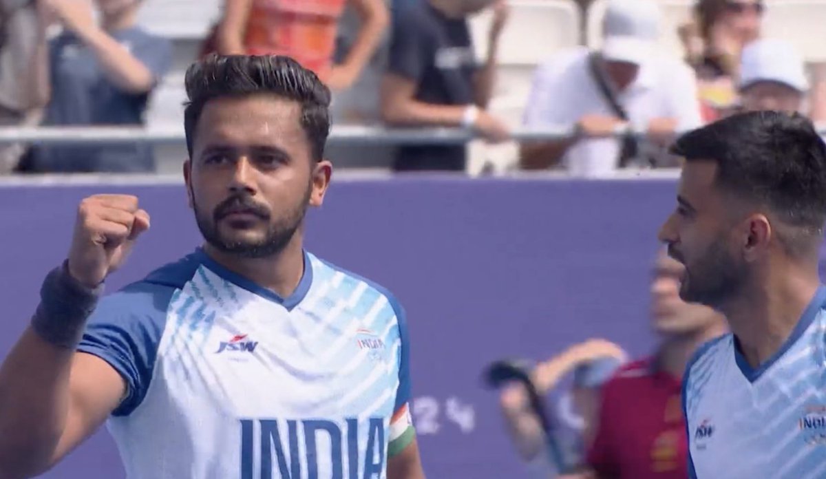 कांस्य पदक जीतने की हार्दिक बधाई टीम इंडिया! हम सबको आप पर गर्व है।🇮🇳