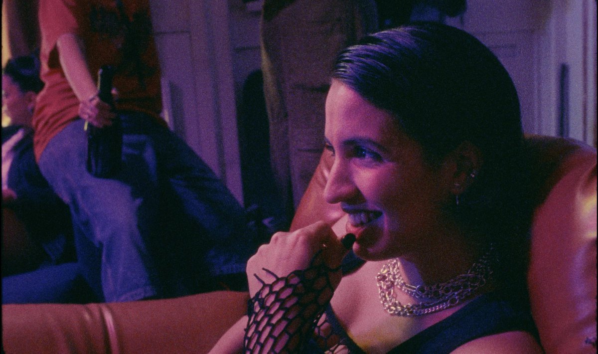 GCStudio_'s tweet image. Victoria Canal’s official music video for ‘California Sober’ is out now! 

Big big thank you to director Maxi McLachlan for bringing the spot our way and letting our very own Tom Keats work his sound design magic!

#GrandCentral #MusicVideo #SoundDesign #TomKeats #VictoriaCanal