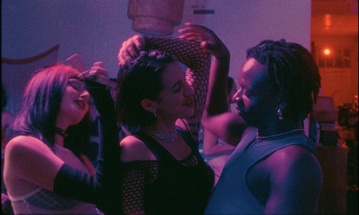 GCStudio_'s tweet image. Victoria Canal’s official music video for ‘California Sober’ is out now! 

Big big thank you to director Maxi McLachlan for bringing the spot our way and letting our very own Tom Keats work his sound design magic!

#GrandCentral #MusicVideo #SoundDesign #TomKeats #VictoriaCanal