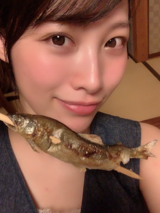 デニムワンピ着て,鮎も食べてる👻 https://t.co/mFXZX0Q7L7<a href="/tag/readyfor"class="tags"><span>#readyfor</span></a><a href="/tag/%E3%82%AF%E3%83%A9%E3%82%A6%E3%83%89%E3%83%95%E3%82%A1%E3%83%B3%E3%83%87%E3%82%A3%E3%83%B3%E3%82%B0"class="tags"><span>#クラウドファンディング</span></a>