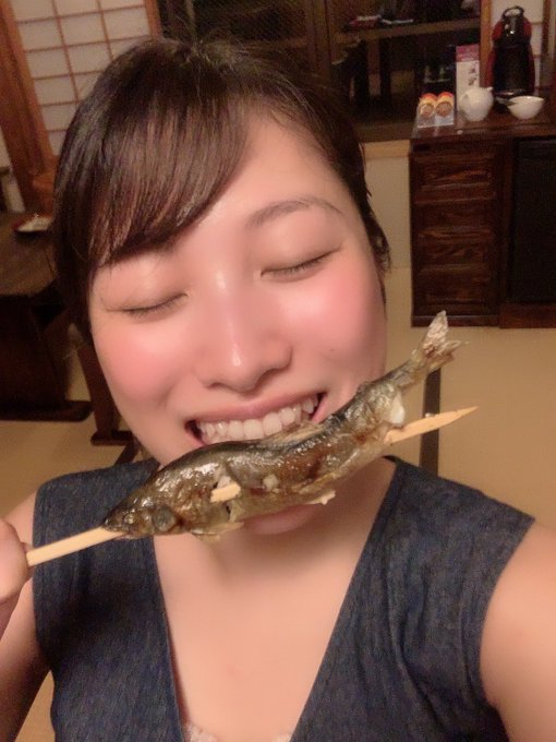 デニムワンピ着て,鮎も食べてる👻 https://t.co/mFXZX0Q7L7<a href="/tag/readyfor"class="tags"><span>#readyfor</span></a><a href="/tag/%E3%82%AF%E3%83%A9%E3%82%A6%E3%83%89%E3%83%95%E3%82%A1%E3%83%B3%E3%83%87%E3%82%A3%E3%83%B3%E3%82%B0"class="tags"><span>#クラウドファンディング</span></a>