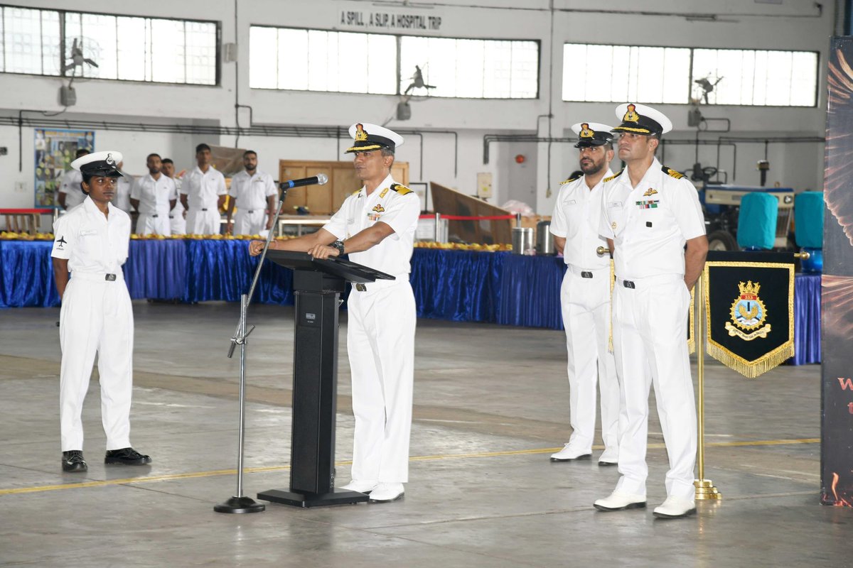 IN_Dega's tweet photo. ⚓️ A total of 69 #Agniveer successfully completed their On Job Training Phase and passed out from the portals of #INAS333, #INSDega, #Visakhapatnam, during Passing Out Parade conducted on 07 Aug 2024.

 The ceremony was reviewed by Commodore S L Yadav, #CODega. The trainees took the traditional “Aircraft Tradesman Oath” during the parade.

🏆 Diksha Yadav, AVR (NAOM) was adjudged Best Overall OJT. On completion of OJT phase, these trainees will proceed for respective Staff appointments.

#IndianNavy #INSDega #PassingOutCeremony #AgniveerTraining #AgnipathScheme #SeaWarriors #NauSenakeAgniveer