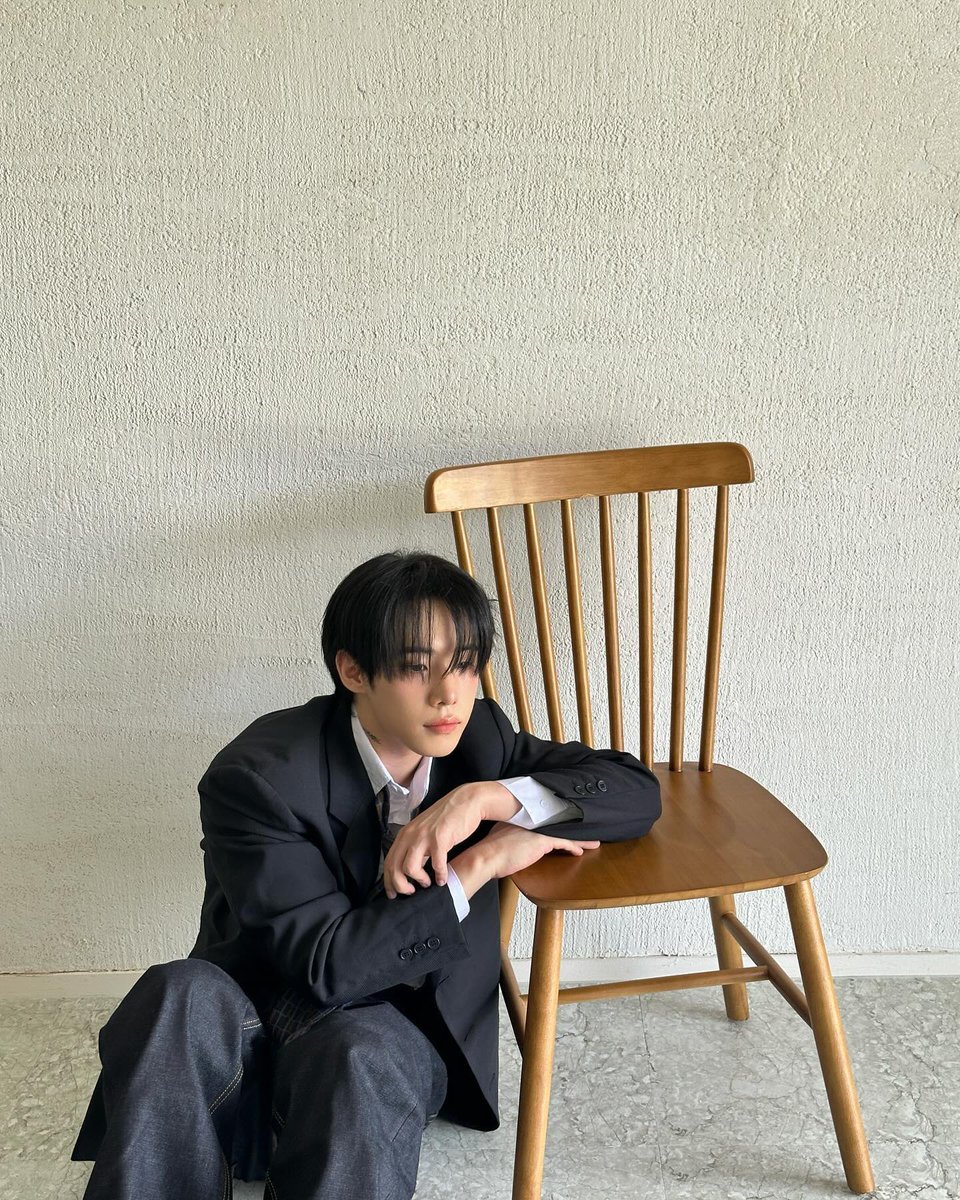 ForXLuccy's tweet photo. Xen Ig post update✨

#젠 #XEN
#OMEGA_X #오메가엑스 https://t.co/gbBwiRhLeH