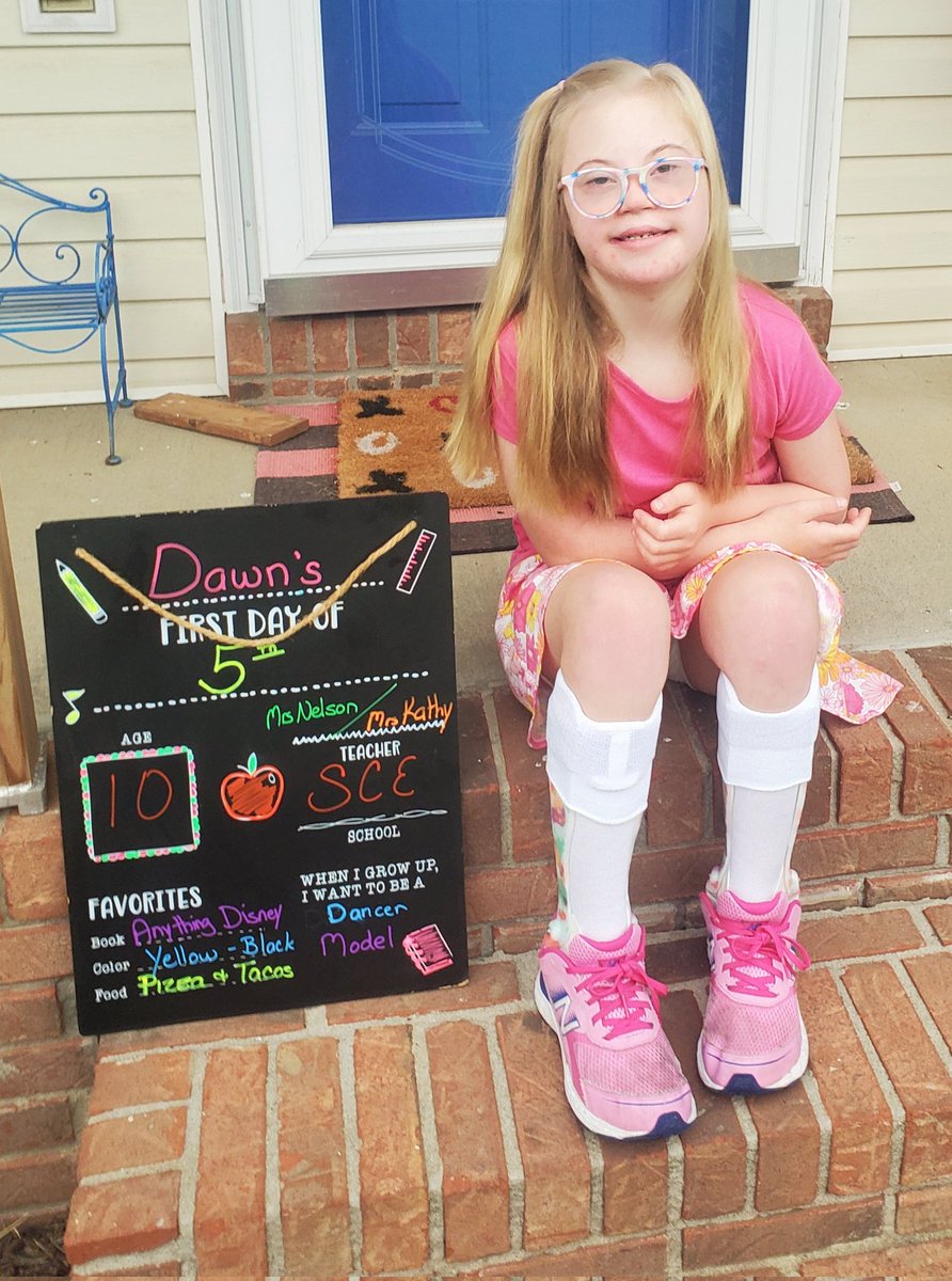 LoganFaithe's tweet photo. I cannot believe we are here already! LAST first day of Elementary School!
My big 5th grader is ready to take on the world!
She is so happy to be back at school with her friends!
@SCECardinals @sce5th @MrsKathySCE
#lastfirstdayofelementary #fifthgrade https://t.co/4Q7kQTXI30