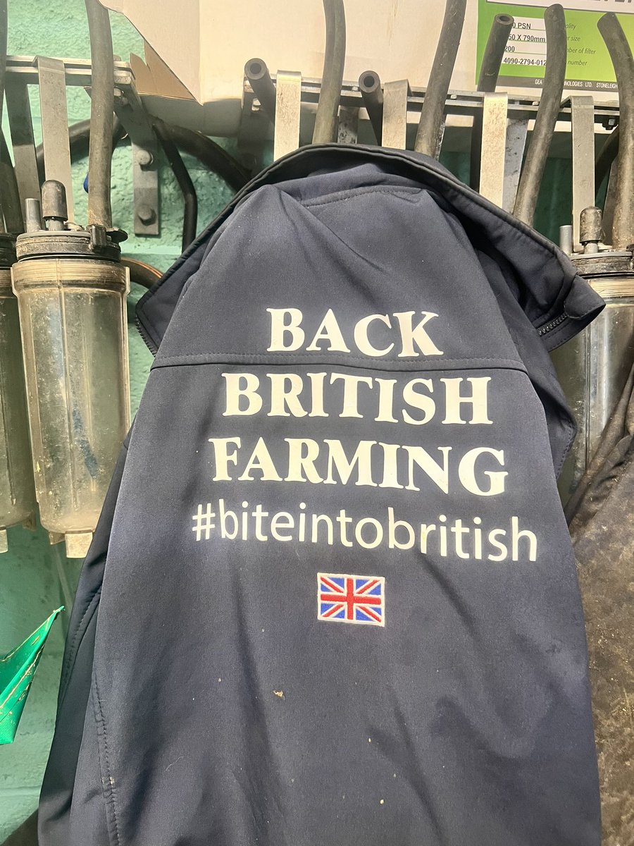 Love a bit of branding 💪
What’s on the back of your jacket today?
#Farm24